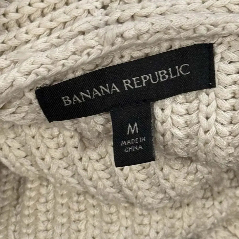 Banana Republic this banana